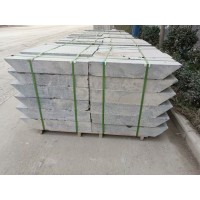 山東濟(jì)寧廠家：青石路邊石價(jià)格 青石路邊石廠家 青石路邊石 路邊石聯(lián)系方式